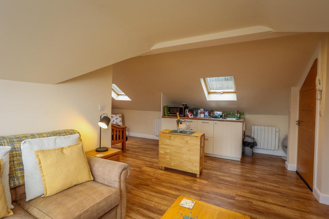 Birds Nest, Romantic Getaway With Stunning Views Matlock  Exterior foto